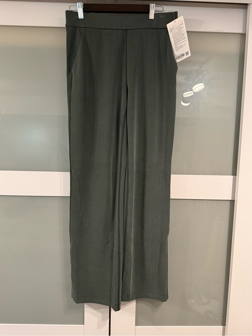 lululemon athletica Softstreme High Rise Straight Leg Pants in Rainforest Green